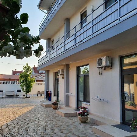 Aleksandriya Hotel Черноморск Екстериор снимка