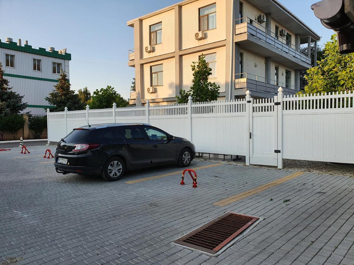 Aleksandriya Hotel Черноморск Екстериор снимка