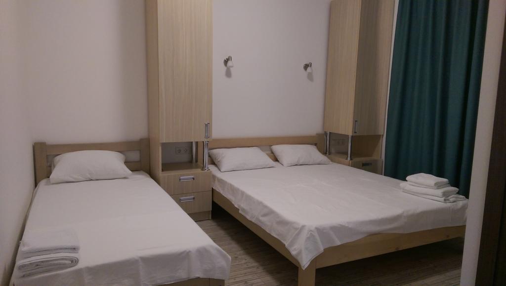 Aleksandriya Hotel Черноморск Екстериор снимка